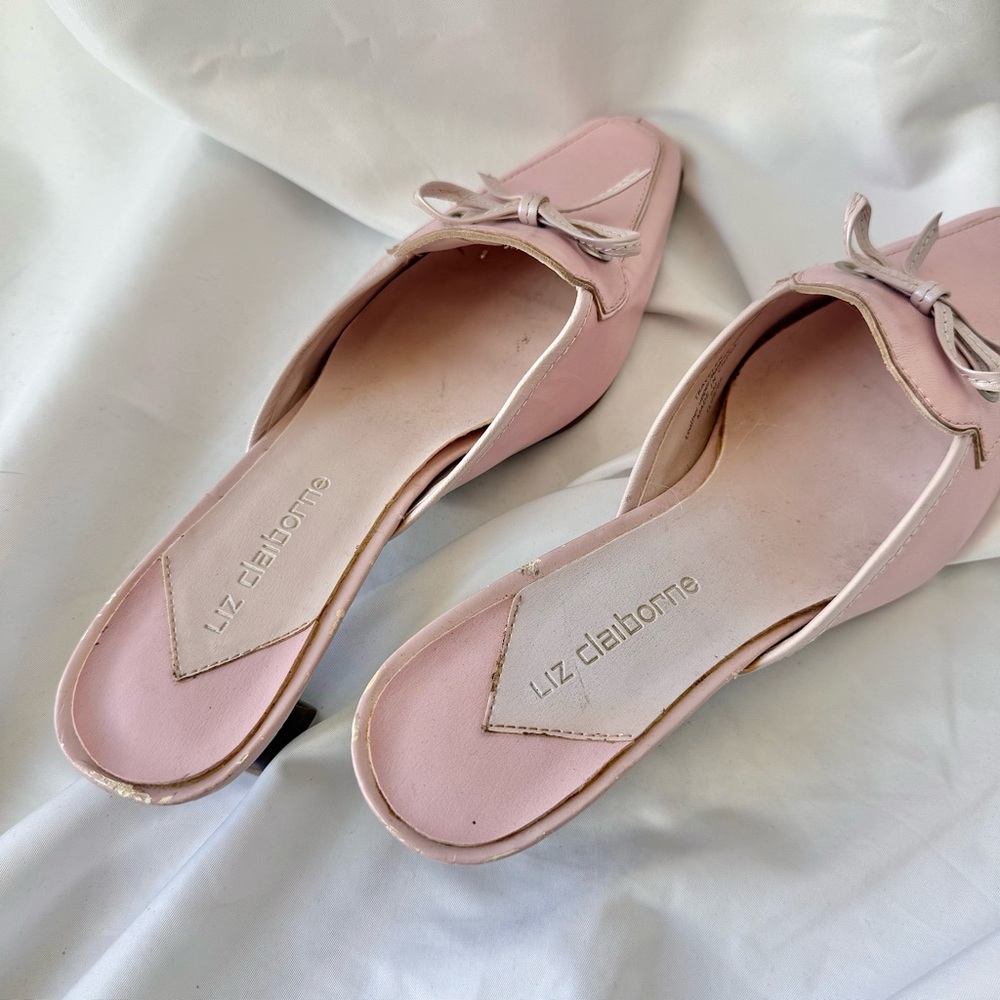 Liz Clairborne Vintage Pink Coquette Bow Kitten Heels - Picture 3 of 5